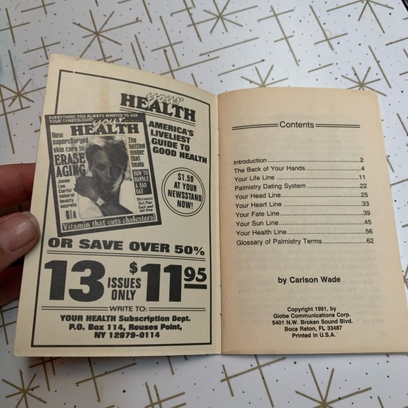 1990’s How to Read Palms / Palm Reading Guide - Picture 3 of 4